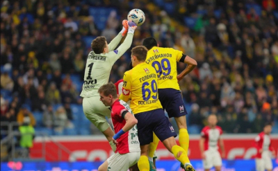 Комличенко принес "Локомотиву" победу над "Ростовом" с пенальти