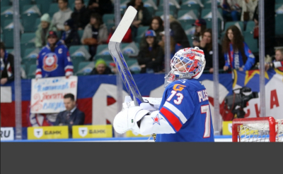 Двое хоккеистов СКА признаны лучшими игроками марта в КХЛ